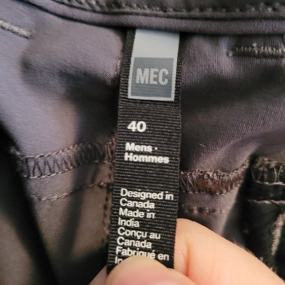 MEC Men's Gray Pants - Picture 4 of 4
